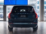 Volvo XC90-11