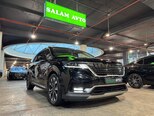 Kia Carnival-1