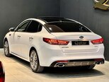 Kia Optima-5