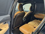 Volvo XC90-13