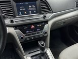 Hyundai Elantra-13