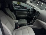 Hyundai Elantra-9