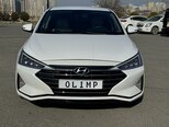 Hyundai Elantra-1