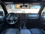 Jeep Wrangler-12