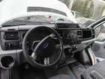 Ford Transit-10