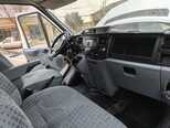 Ford Transit-5