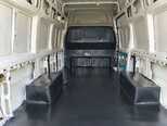 Ford Transit-9