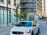 Nissan Maxima-12