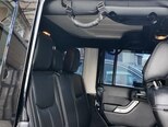 Jeep Wrangler-12