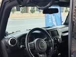 Jeep Wrangler-10