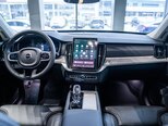 Volvo XC90-11
