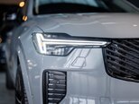 Volvo XC90-10