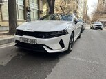 Kia K5-1