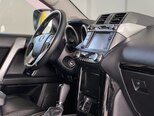 Toyota Land Cruiser Prado-12
