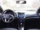Hyundai Accent-10