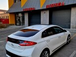 Hyundai IONIQ-8