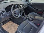 Hyundai IONIQ-11