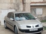 Renault Megane-10