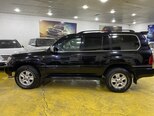 Toyota Land Cruiser-7