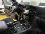 Toyota Land Cruiser-13