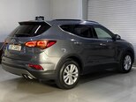 Hyundai Santa Fe-10