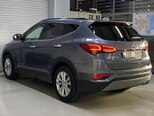 Hyundai Santa Fe-9
