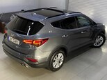 Hyundai Santa Fe-13