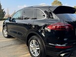 Porsche Cayenne-9