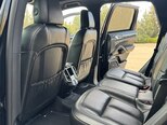 Porsche Cayenne-16