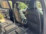 Porsche Cayenne-18