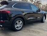 Porsche Cayenne-10