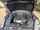 Porsche Cayenne-13