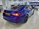 Lexus ES 300h-4