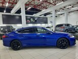 Lexus ES 300h-8