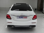 Mercedes E 300-11