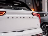 Geely Geometry E-5