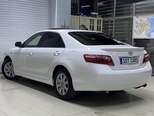 Toyota Camry-12