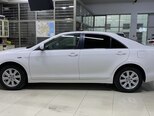 Toyota Camry-7
