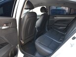 Hyundai Avante-15