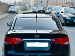Kia Cerato-11
