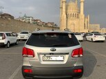 Kia Sorento-2