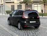 Renault Scenic-9