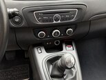 Renault Scenic-13