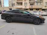 Hyundai Elantra-4