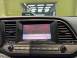Hyundai Elantra-8