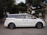Kia Carnival-4
