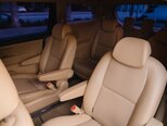 Kia Carnival-10