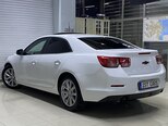 Chevrolet Malibu-12