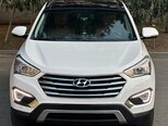 Hyundai Grand Santa Fe-12