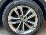 Hyundai Grand Santa Fe-19